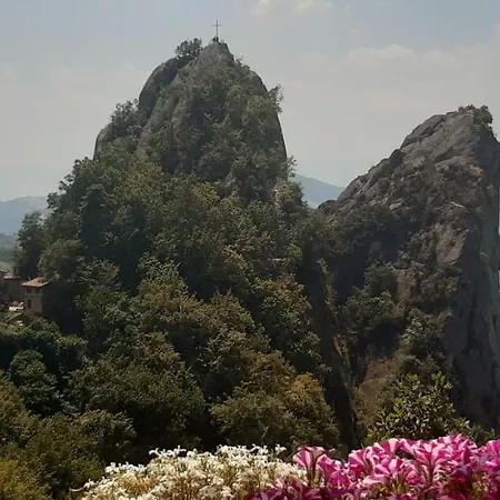 Casa Del Viandante Borgo Dei Sassi Di Roccamalatina Guiglia