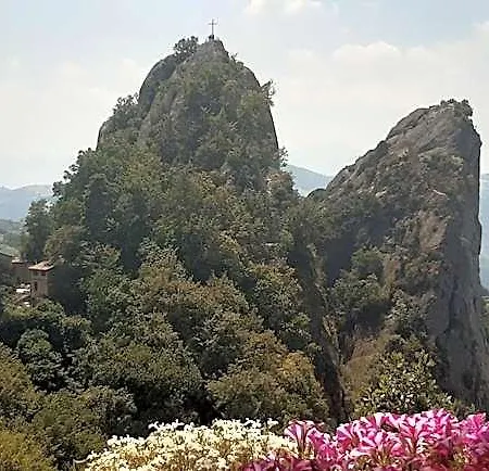 Casa Del Viandante Borgo Dei Sassi Di Roccamalatina *