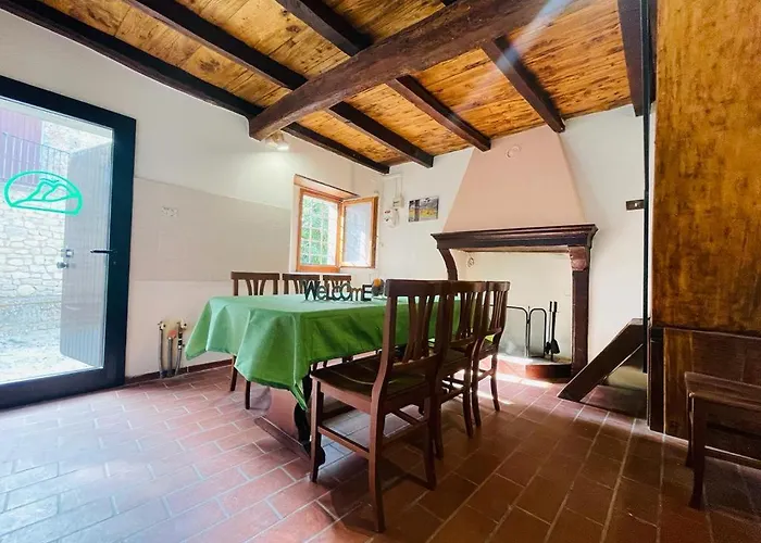 Casa Del Viandante Borgo Dei Sassi Di Roccamalatina Guiglia